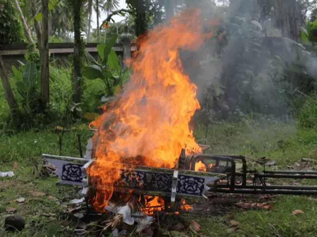 open air cremation