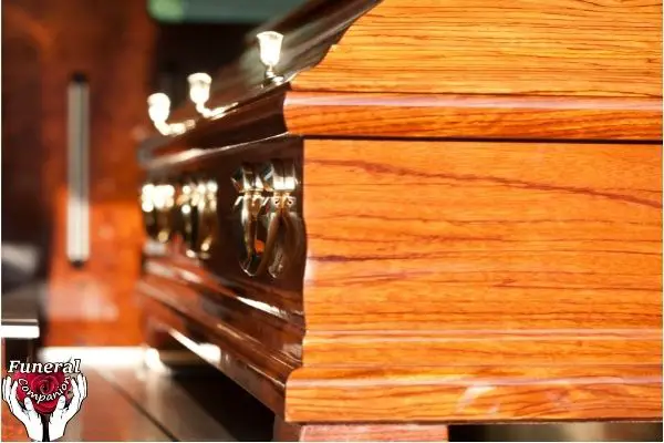 Advice for buying wood caskets